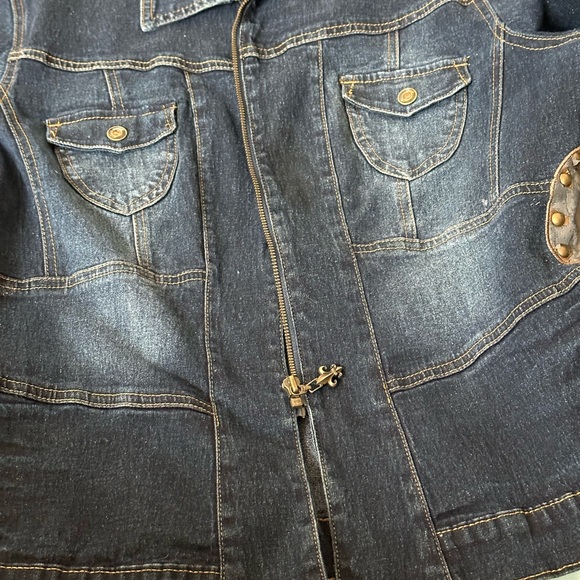 Decorated Denim Jacket - Picture 2 of 10
